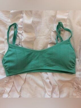 Classic Scoop Bikini Top in Teal Green